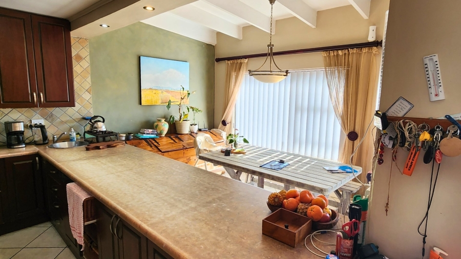 4 Bedroom Property for Sale in Dana Bay Western Cape